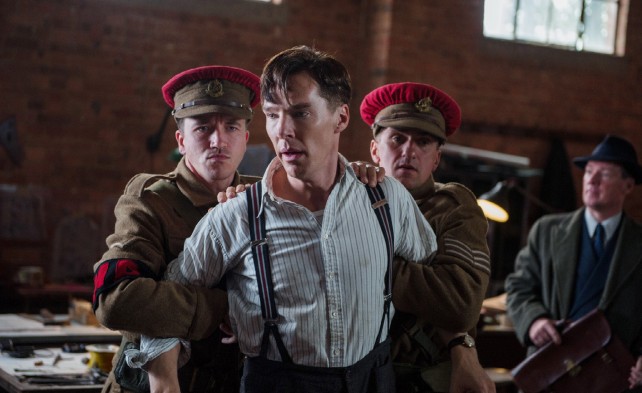 Cumberbatch: "Ho pianto sul set per quel genio maltrattato"
