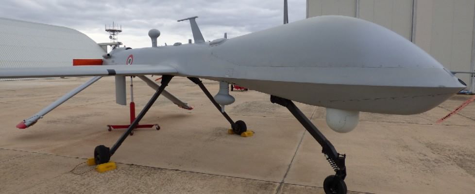 Predator, i droni italiani. Viaggio nella base di Amendola, dove osano le  \
