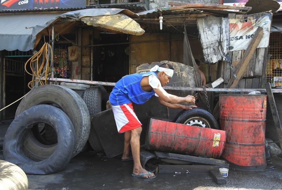 Il riciclo creativo: come si utilizzano i barili di petrolio