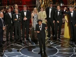 Oscar 2015, dal red carpet al trionfo di "Birdman" la cerimonia minuto per minuto