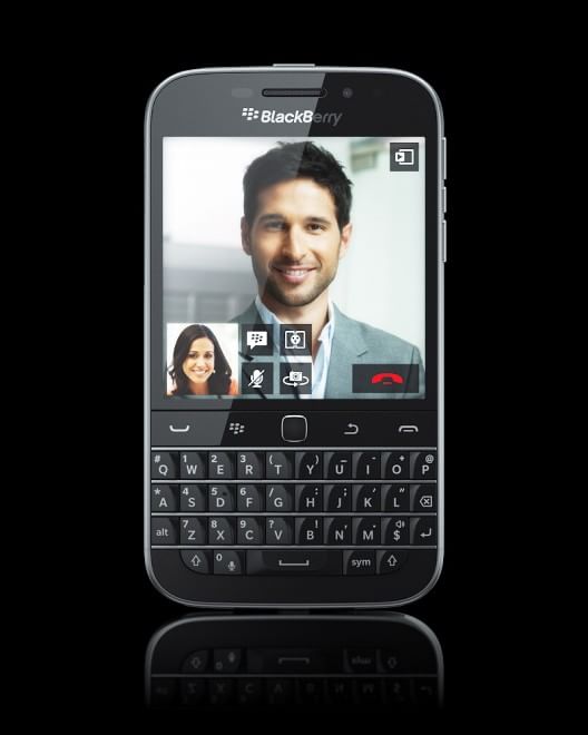 BlackBerry Classic: tastiera, sicurezza e solidit&agrave;