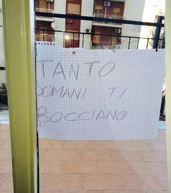 Tracce di convivenza quotidiana, storie di coinquilini disperati
