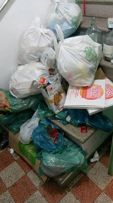 Tracce di convivenza quotidiana, storie di coinquilini disperati