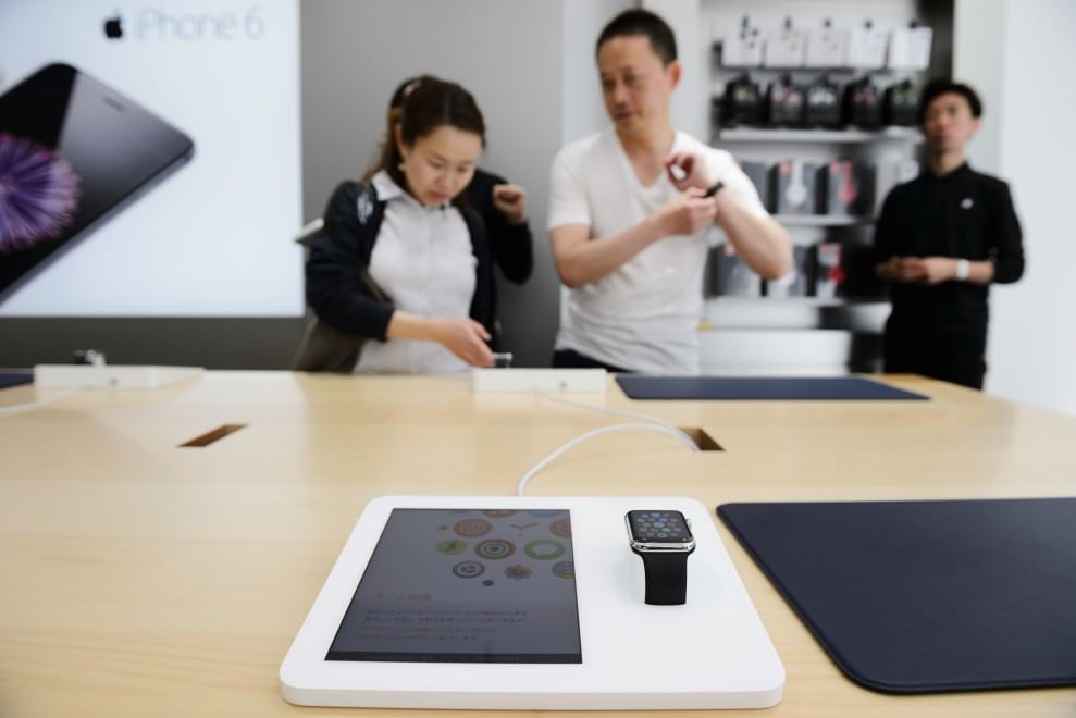 Apple Watch in vendita in 9 paesi. In Italia forse nella seconda metà di maggio