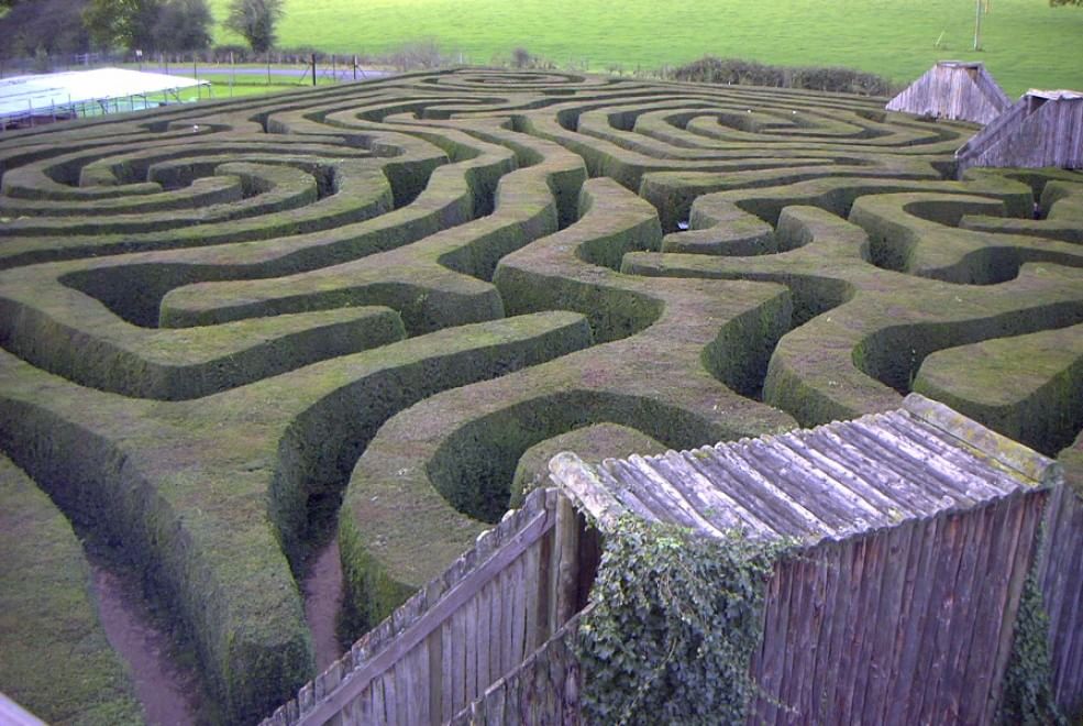 Perdersi nel verde: dentro i labirinti da giardino