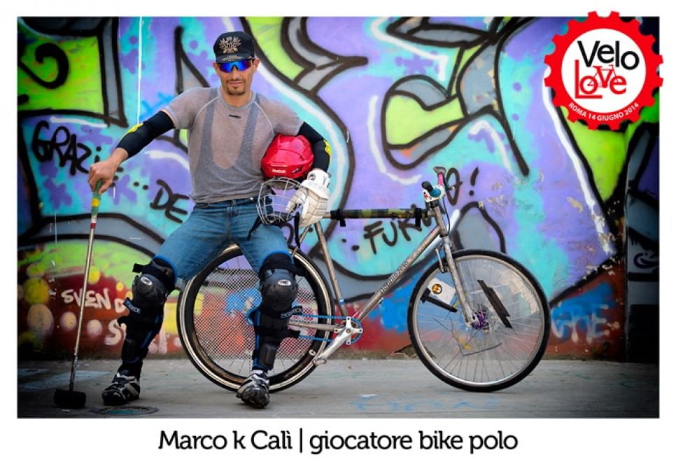 Ciclisti urbani, l'album delle figurine