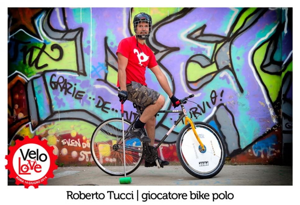 Ciclisti urbani, l'album delle figurine
