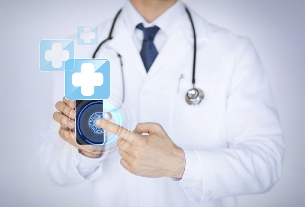 Salute, la cartella clinica entra nell'app 