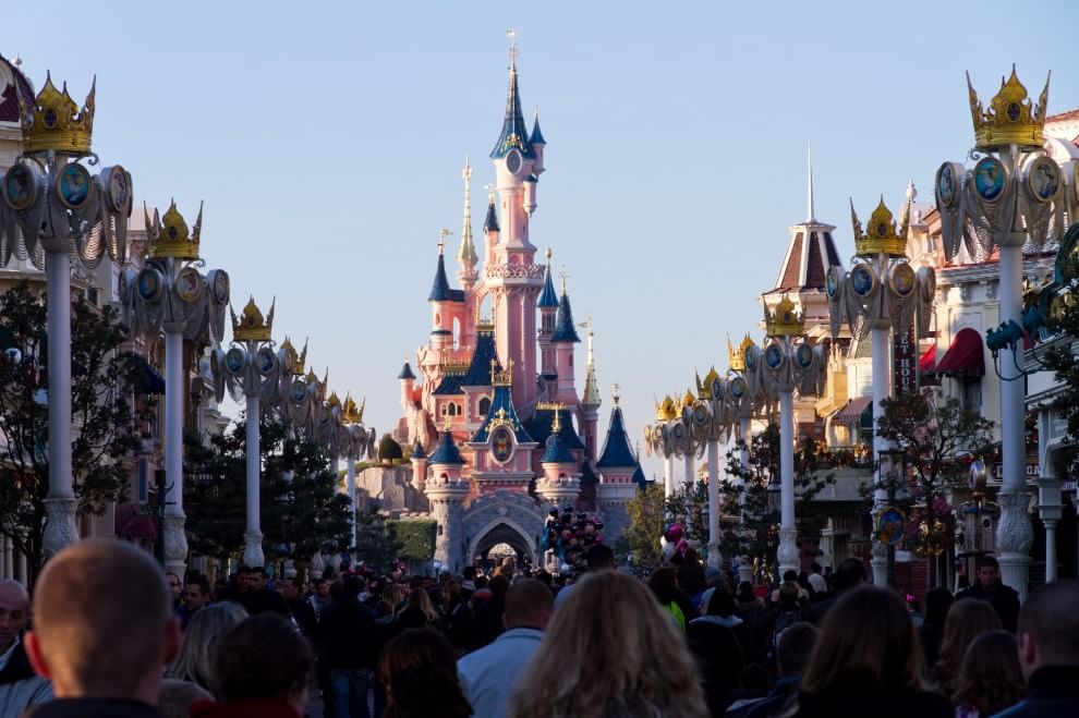 Fuga nel divertimento: i parchi a tema più visitati nel mondo