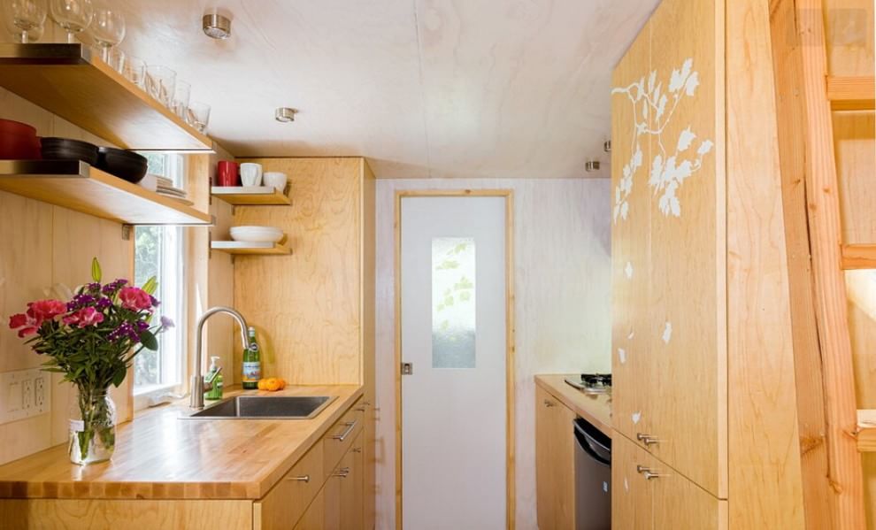 Tutto in 13 metri quadrati: la casa più piccola di una stanza