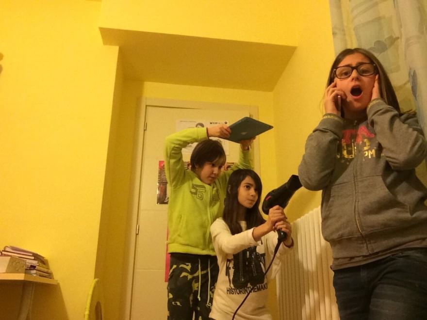 Rifiuti elettronici, dai bambini qualche idea sul riciclo. Con ironia