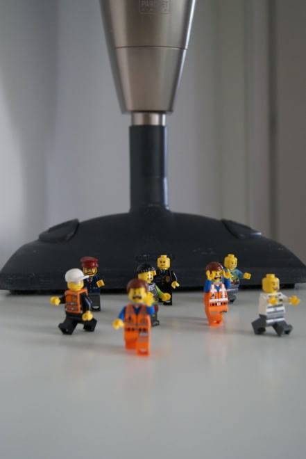Rifiuti elettronici, dai bambini qualche idea sul riciclo. Con ironia