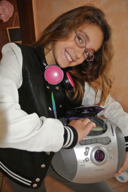Rifiuti elettronici, dai bambini qualche idea sul riciclo. Con ironia