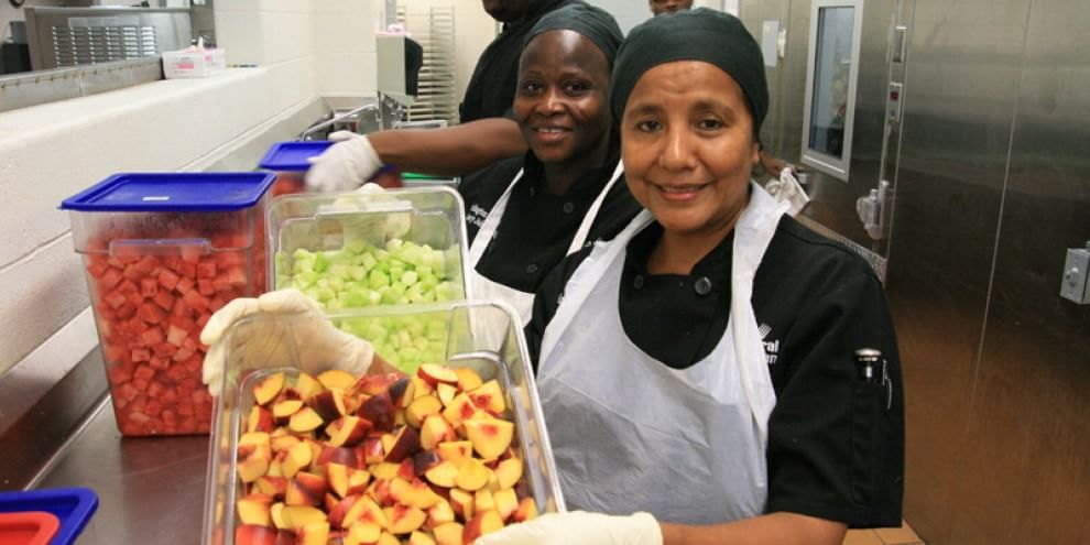 Spreco alimentare, le associazioni che lo combattono