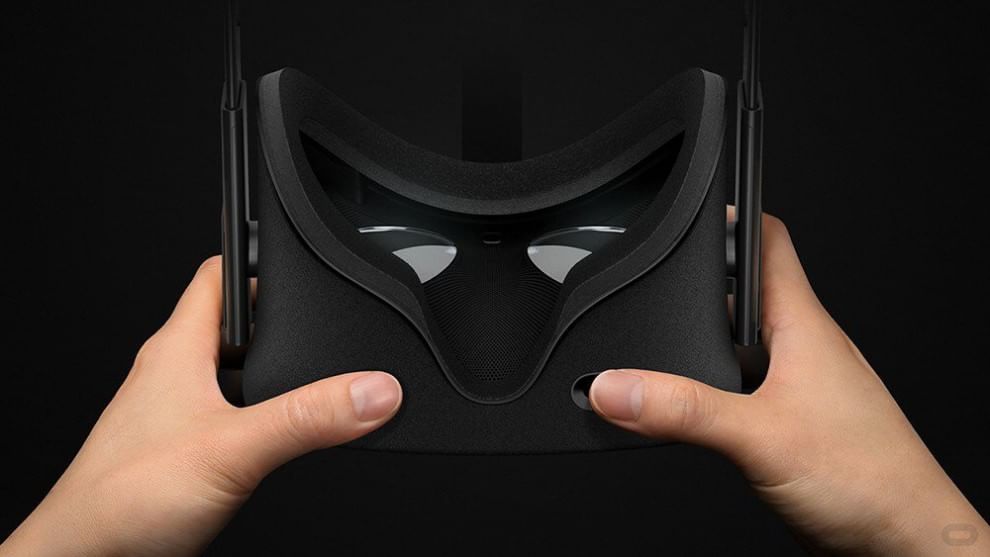 E3: Sony Project Morpheus e Oculus, visori a confronto