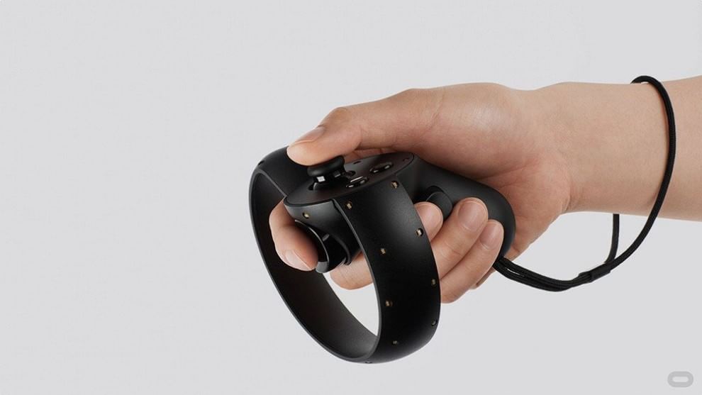 E3: Sony Project Morpheus e Oculus, visori a confronto