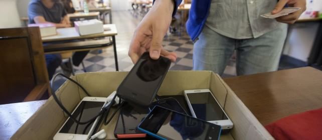 Tacito alla versione, cibo ed Expo ai Turistici      allo Scientifico funzioni e tariffe telefoni