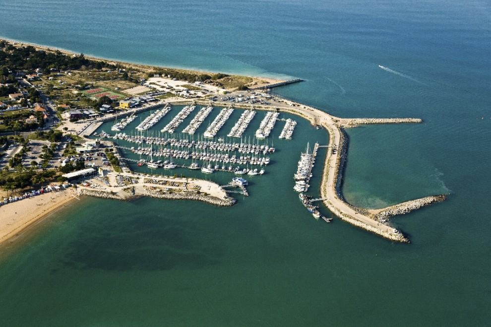 Baie, approdi e porti: 100 luoghi da sogno
