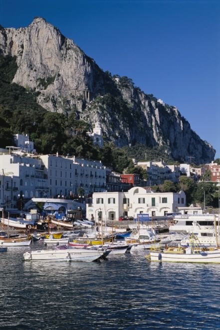 Baie, approdi e porti: 100 luoghi da sogno