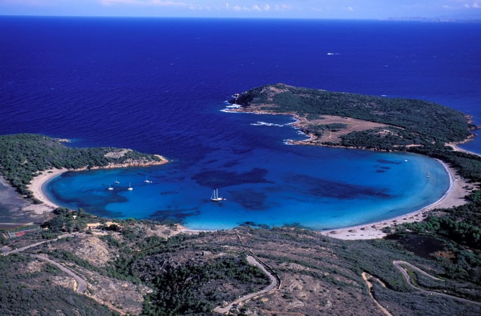 Baie, approdi e porti: 100 luoghi da sogno