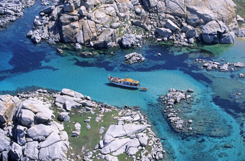 Baie, approdi e porti: 100 luoghi da sogno