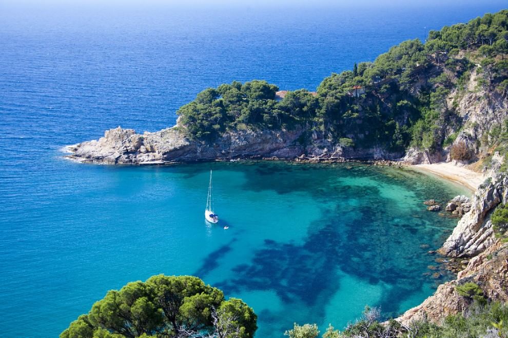 Baie, approdi e porti: 100 luoghi da sogno