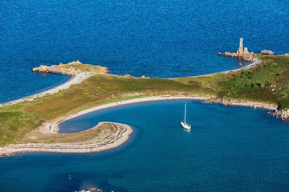Baie, approdi e porti: 100 luoghi da sogno