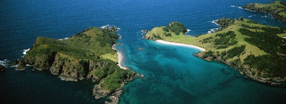 Baie, approdi e porti: 100 luoghi da sogno