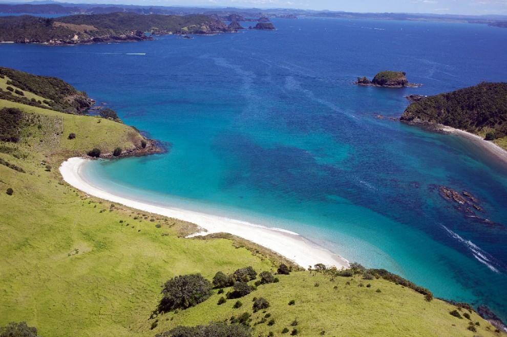 Baie, approdi e porti: 100 luoghi da sogno