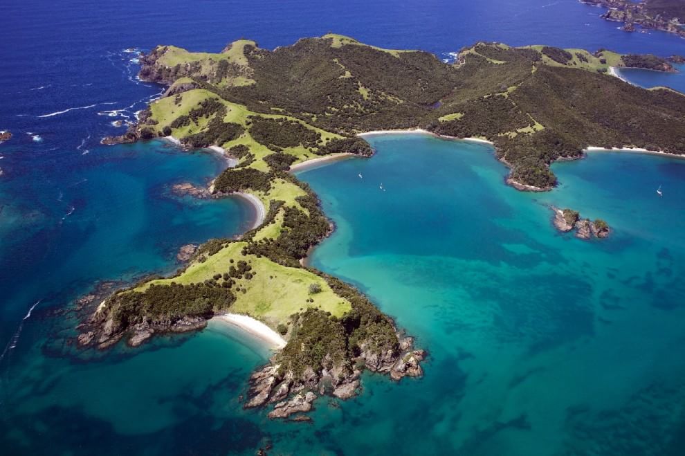 Baie, approdi e porti: 100 luoghi da sogno