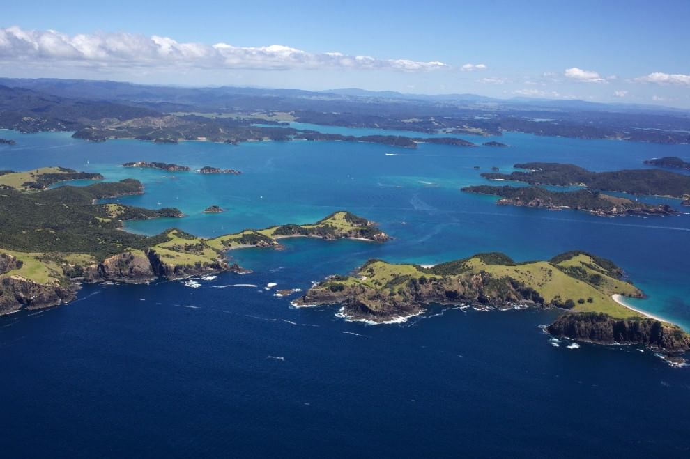 Baie, approdi e porti: 100 luoghi da sogno