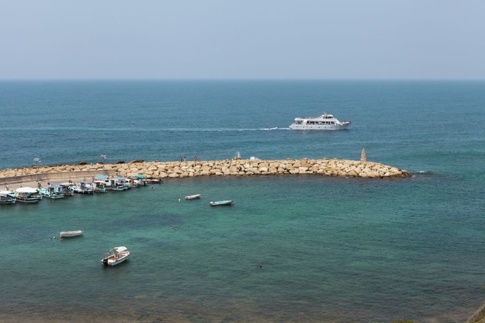 Baie, approdi e porti: 100 luoghi da sogno