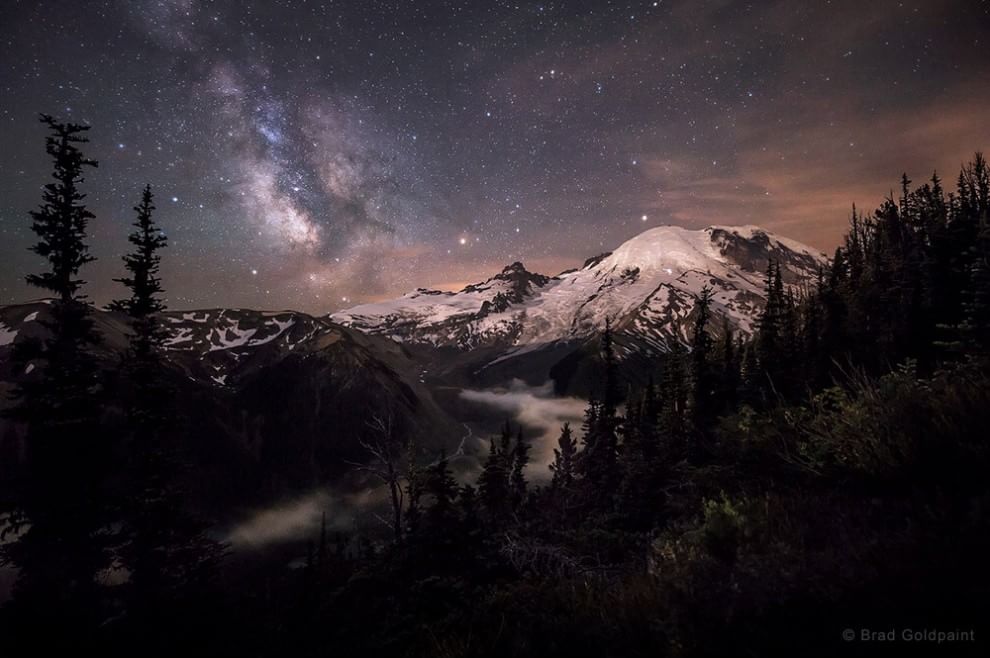 Quando il cielo di notte toglie il fiato: i vincitori dell'Earth and Sky Photo Contest