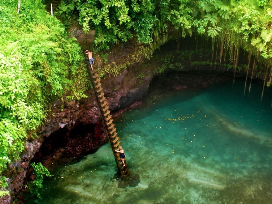 Samoa, la piscina paradiso creata da un'eruzione