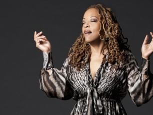 Umbria Jazz 2015, Cassandra Wilson canta Lady Day. "Il suo spirito rivive in me"