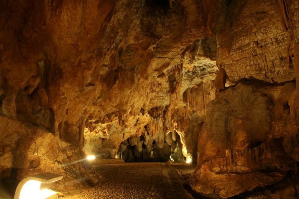 Al riparo dall'afa: le grotte più belle d'Italia