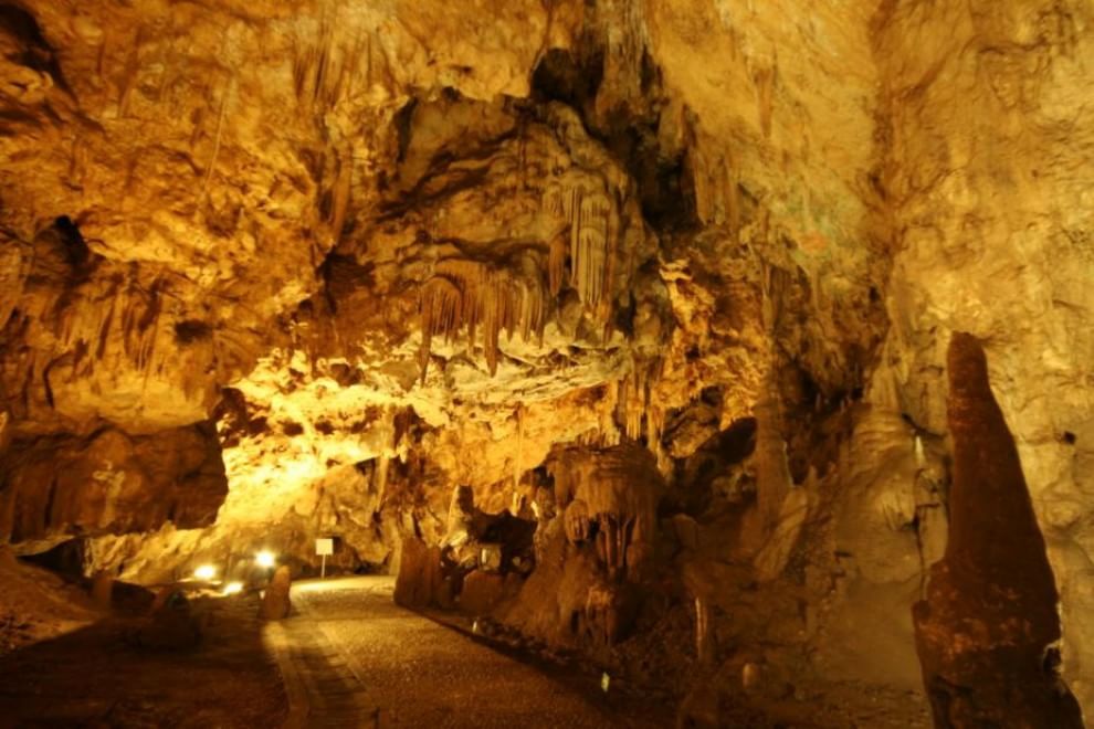 Al riparo dall'afa: le grotte più belle d'Italia