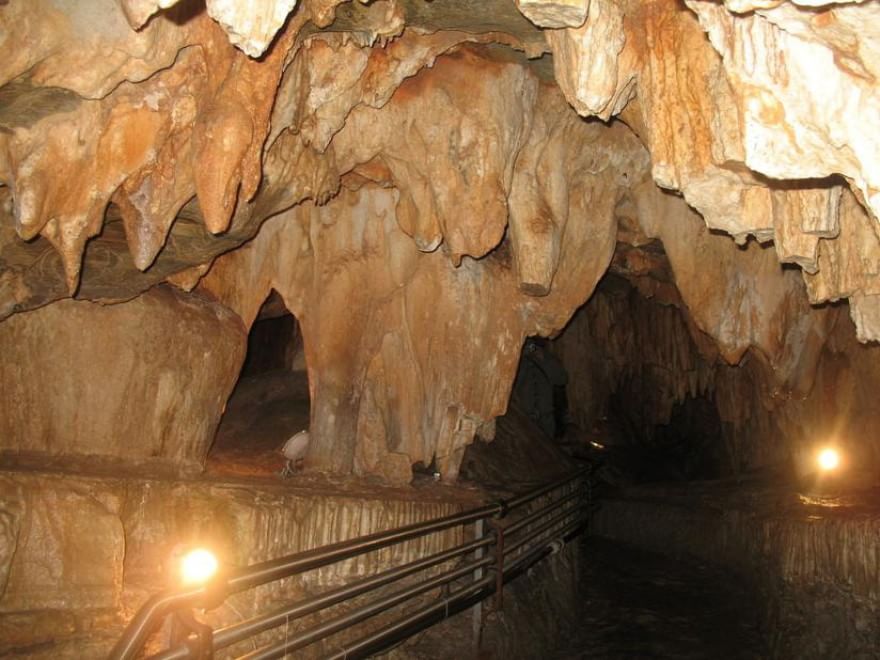 Al riparo dall'afa: le grotte più belle d'Italia