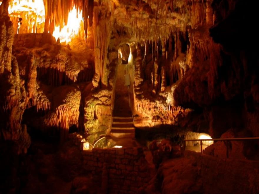 Al riparo dall'afa: le grotte più belle d'Italia