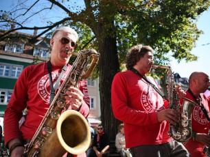 Umbria Jazz 2015, Funk Off: soul e R&B per marching band di paese