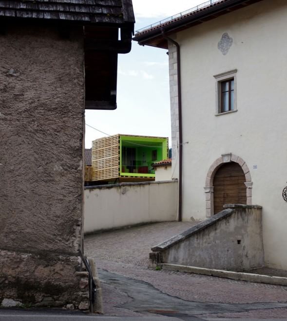 Quella casa sospesa è tutta naturale