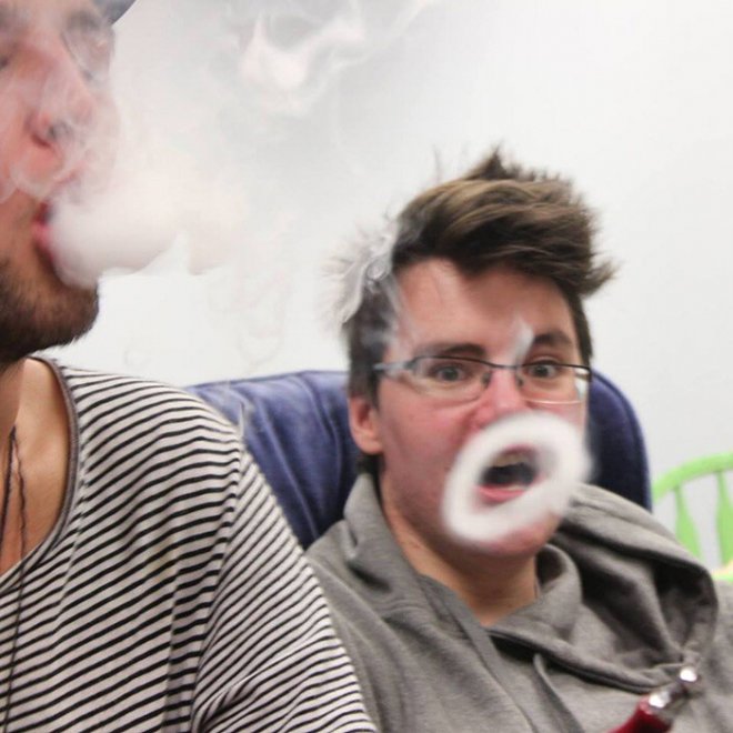 Illusioni e false prospettive: quando la foto inganna