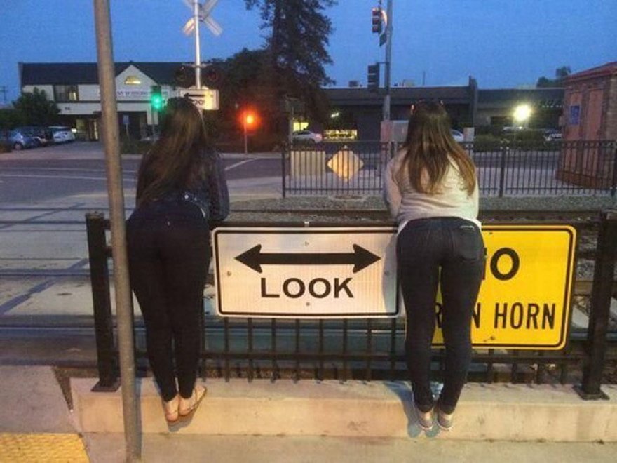 Illusioni e false prospettive: quando la foto inganna