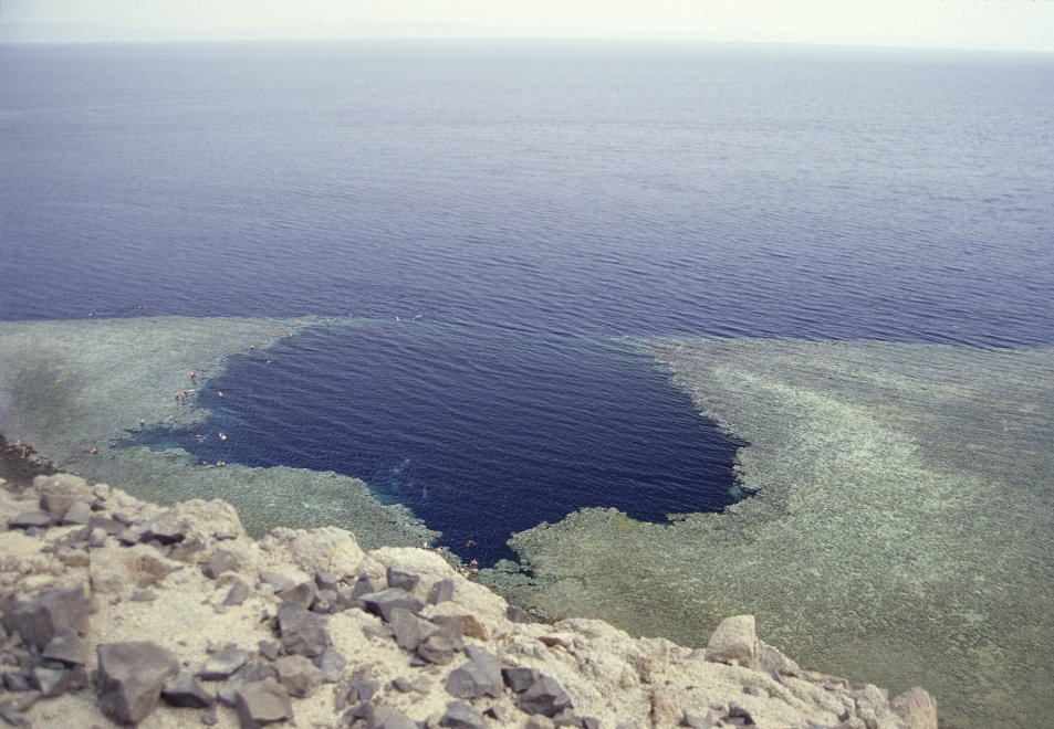 Blue hole, meraviglie degli abissi: le ''voragini'' più impressionanti