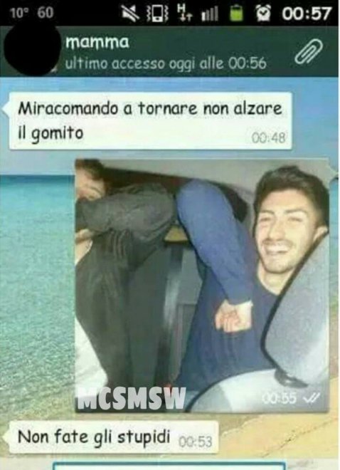 Che disastro i messaggi delle mamme su WhatsApp