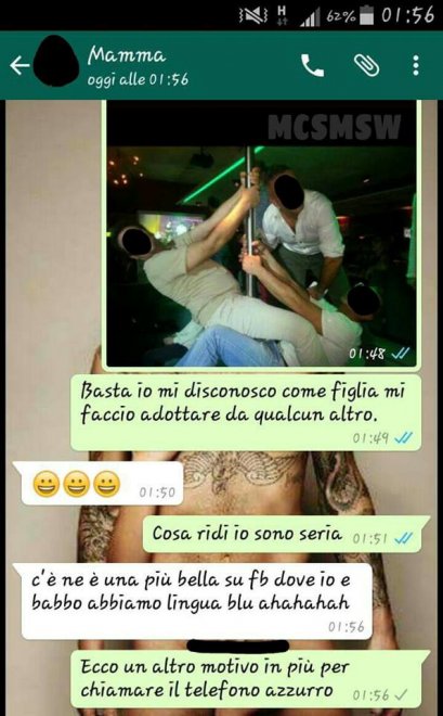 Che disastro i messaggi delle mamme su WhatsApp