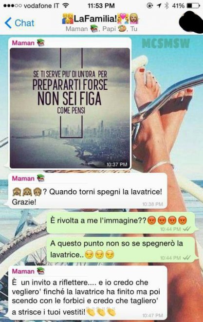 Che disastro i messaggi delle mamme su WhatsApp