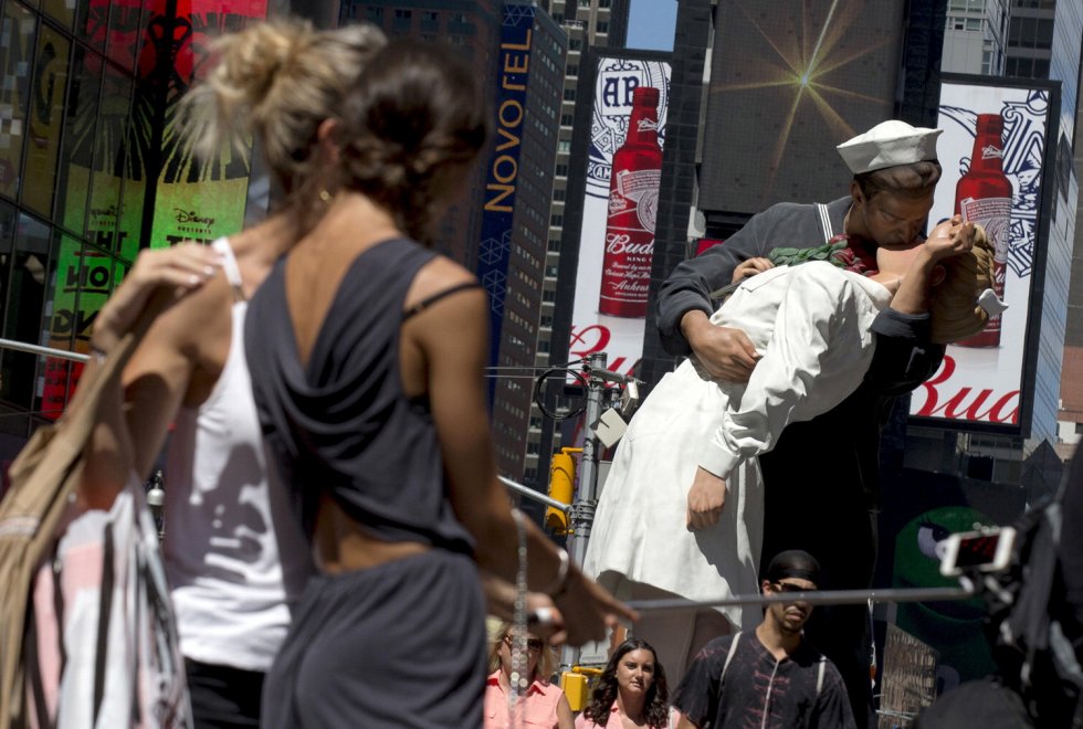 Ossessione selfie stick: quando il braccio non basta 