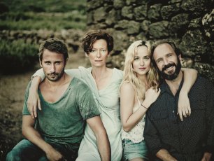 "A bigger splash": il talento imperfetto di Luca Guadagnino divide la Mostra