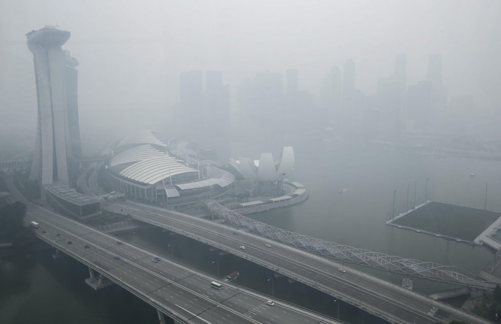 Non è nebbia ma smog: Singapore città invisibile